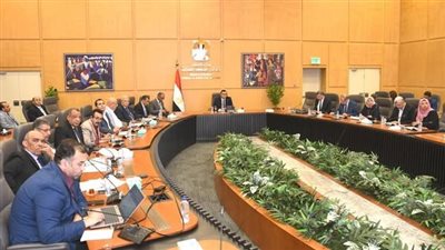 وزير الإسكان يتابع مشروعات «حياة كريمة» بمحافظات الأقصر والفيوم وكفر الشيخ
