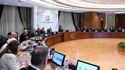 مدبولي: برنامج تنمية صناعة السيارات ركيزة رئيسية لجذب الشركات العالمية 