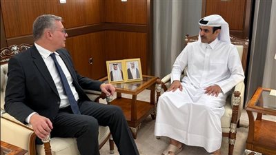 مصر توقع عقود طويلة الأجل لاستيراد الغاز الطبيعي من قطر