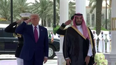 السعودية وأمريكا توقعان صفقة مبيعات دفاعية بـ 142 مليار دولار