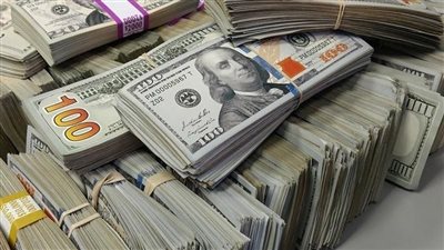 ضبط قضايا إتجار بالنقد الأجنبي بقيمة 6 ملايين جنيه خلال 24 ساعة 