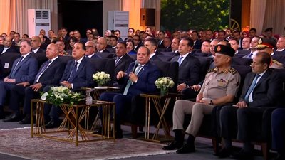 الرئيس السيسى يشهد فعاليات موسم حصاد القمح 2025