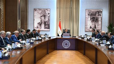 رئيس الوزراء يتابع مستجدات الموقف التنفيذي لمشروع تطوير مدينة رأس الحكمة