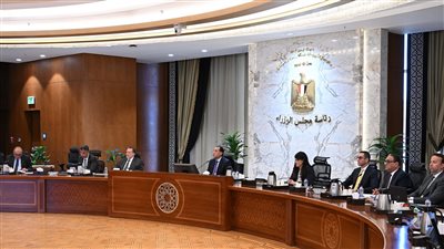 الحكومة: انتهاء العام المالى وفقاً للسقف المحدد للدين الخارجى دون زيادة