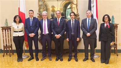وزير الاتصالات يبحث فرص توسع كبرى الشركات التكنولوجية العالمية في مصر