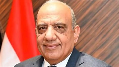 وزير الكهرباء يشارك في مؤتمر شنغهاي للطاقات المتجددة وحلول الطاقة النظيفة 