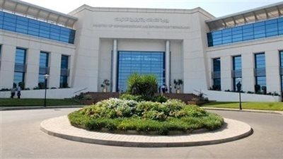 «الاتصالات» تفتح باب التقديم للحصول على تراخيص إدارة وتشغيل مراكز خدمات المواطنين