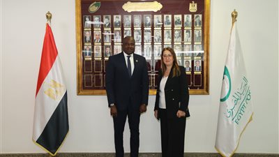 رئيس البريد المصري تبحث مع نظيرها الإيفواري سبل تعزيز التعاون المشترك