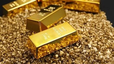 أسعار الذهب تستقر وسط توترات الرسوم الجمركية وارتفاع الدولار الأمريكي