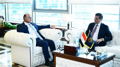 «الزراعة» تبحث مع الرقابة المالية تسريع تنفيذ خطط عمل صندوق التكافل الزراعي