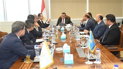 وزير الإسكان يتابع إجراءات تشغيل منطقة الأعمال المركزية بالعاصمة الإدارية
