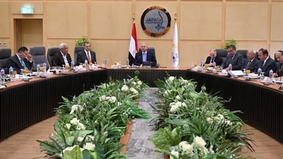  «القابضة للنقل» تحقق 14.8 مليار جنيه صافي ربح خلال 2025-2026