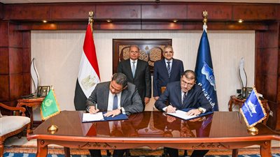 بروتوكول تعاون بين قناة السويس وبنك مصر في مشروعات التطوير العقاري