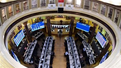 ارتفاع مبيعات العرب والأجانب بالبورصة المصرية إلى 2.4 مليار جنيه خلال يوليو