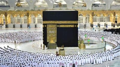  «السياحة» تحدد القواعد والإجراءات المنظمة لرحلات العمرة موسم 1447 هـ