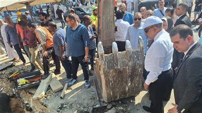 وزير الكهرباء يتابع إصلاح عطل الكابل الأرضي أمام محطة مترو ساقية مكي