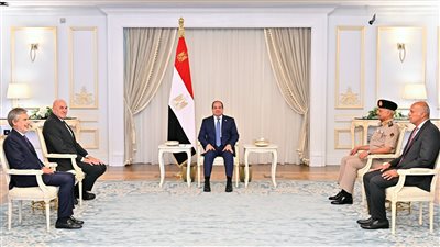 الرئيس السيسي يبحث سبل تعزيز التعاون بين مصر وإيطاليا بمختلف المجالات