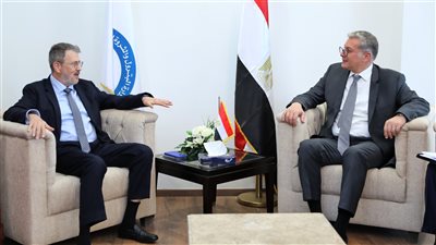 «الإسلامية لتمويل التجارة» تمنح هيئة البترول 1.45 مليار دولار خلال 2025