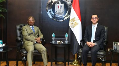 مباحثات مصرية - إيفوارية لتعزيز الشراكات الاقتصادية والاستثمارية المختلفة