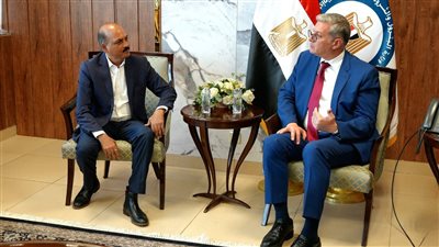 وزارة «البترول» تنفذ برنامج مسح وحصر جيولوجي  لقطاع التعدين فى مصر