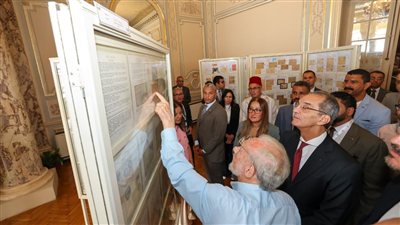 وزير الإتصالات يفتتح معرض الطوابع والتاريخ البريدي «إيجى فيلا 2025»