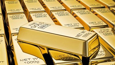 ارتفاع الذهب مع تراجع الدولار قبيل اجتماع الفيدرالي الأمريكي