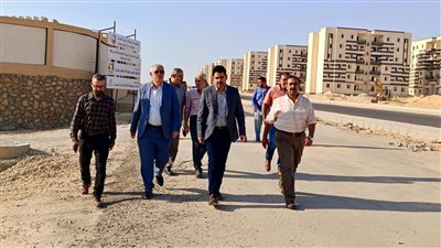 وزير الإسكان يتابع تنفيذ وحدات «سكن لكل المصريين» في 3 مدن جديدة