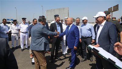 وزير النقل يعلن فتح الطريق الدائري الإقليمي جزئيًا