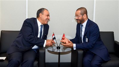 وزير الخارجية ونظيره العُماني يبحثان تطورات الأوضاع الإقليمية والاقتصادية