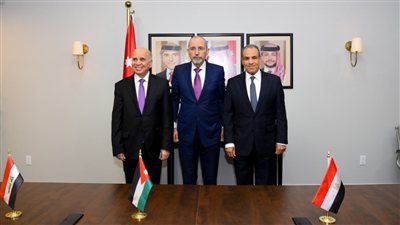وزير الخارجية يشارك باجتماع تنسيق التعاون الثلاثي بين مصر والأردن والعراق