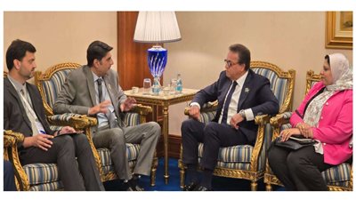مصر وباكستان تبحثان تعزيز التعاون في تطبيق التأمين الصحي الشامل