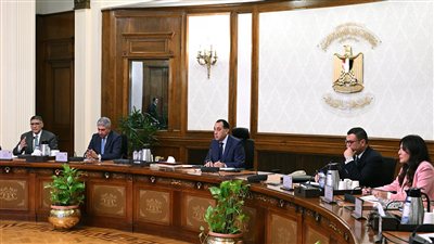 مدبولي يستعرض مستجدات مشروع إعادة إحياء منطقة نزلة السمان