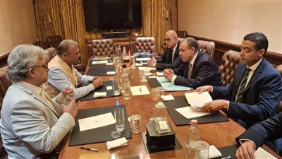 شركة Ocior Energy الهندية تعتزم إنشاء مشروع لإنتاج الهيدروجين الأخضر في مصر