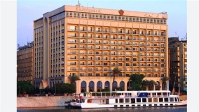 «إيجوث» توقع إتفاقية عمل جماعية مع اللجنة النقابية للعاملين بفندق شبرد