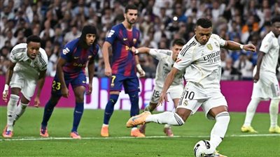 ريال مدريد يفوز على برشلونة وينهي هيمنته على الكلاسيكو