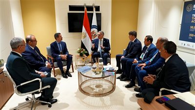 وزير البترول يبحث تعزيز الشراكات مع رؤساء وقادة شركات الطاقة العالمية
