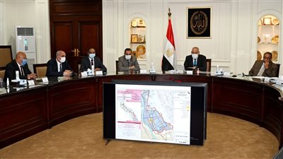 وزير الإسكان يتابع مشروعات مبادرة «حياة كريمة» لتطوير الريف المصرى