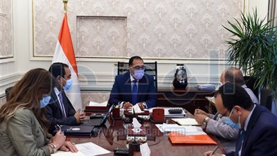 رئيس الوزراء يتابع خطوات إعادة هيكلة الوزارات والجهات التابعة لها