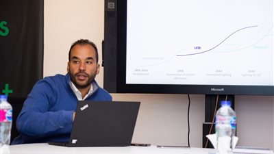 «سيجنفاي» تستعرض حلول تكنولوجيا الإضاءة الحديثة لتحقيق التنمية المستدامة
