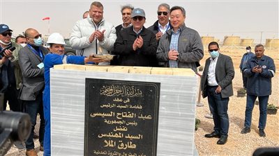 «الملا» يوجه بزيادة معدلات الإنتاج لمواجهة تحديات أسواق البترول والغاز العالمية