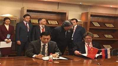 موسكو توقع مذكرة تفاهم مع بكين في أسواق المال