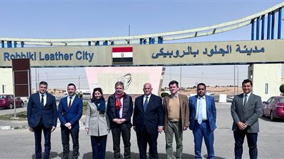 وفد حكومي إيطالي يستعرض تطورات العمل بمدينة الجلود بالروبيكي