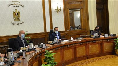 مدبولى يتابع آليات صيانة وإدارة وتشغيل مشروعات العاصمة الإدارية