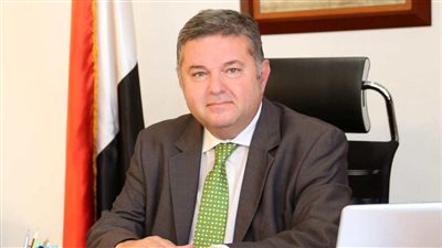 «قطاع الأعمال»: دمج 4 كيانات مع شركة «مصر شبين الكوم للغزل والنسيج»