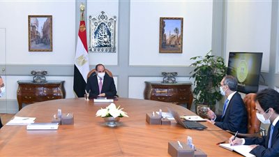 السيسي يوجه بتوفير الموارد المالية اللازمة لتطوير قطاع الاتصالات