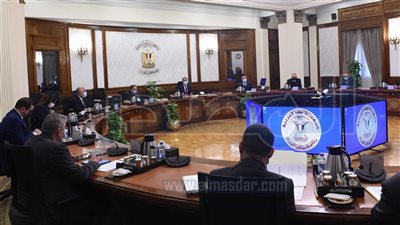 «مدبولي» يتابع موقف منظومة «نافذة» للإفراج الجمركى ونظام التسجيل المسبق للشحنات 