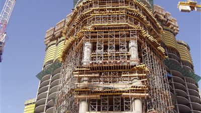 تباين الأراء حول تأخـر تسليم المشروعات خلال العام الجارى