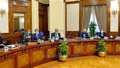 «الوزراء» يوافق على إسناد مشروعات تطوير الغردقة لشركات متخصصة