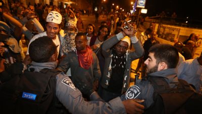 تظاهر مئات اليهود الإثيوبيين في تل أبيب ضد التمييز