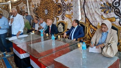 «قطاع الاعمال»: بيع 4.9 ألف قنطار قطن في أول مزاد بكفر الشيخ